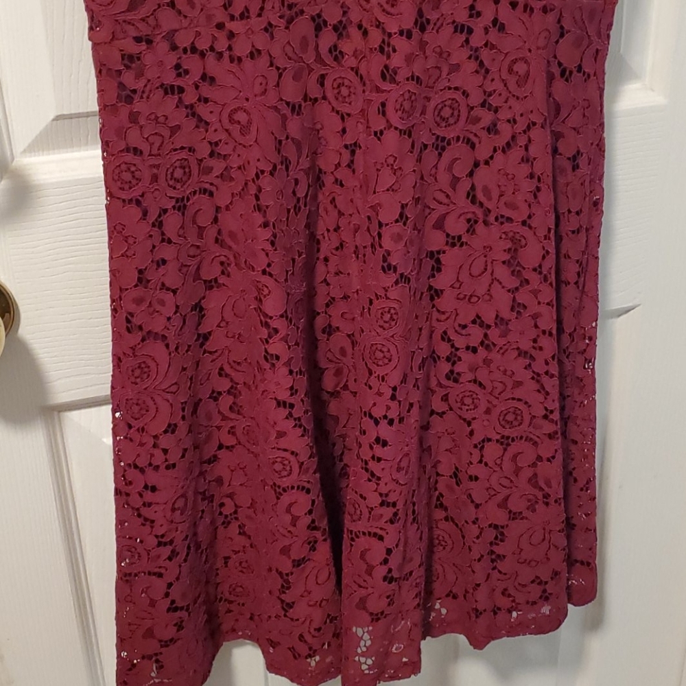 Dress - Picture 3 of 5